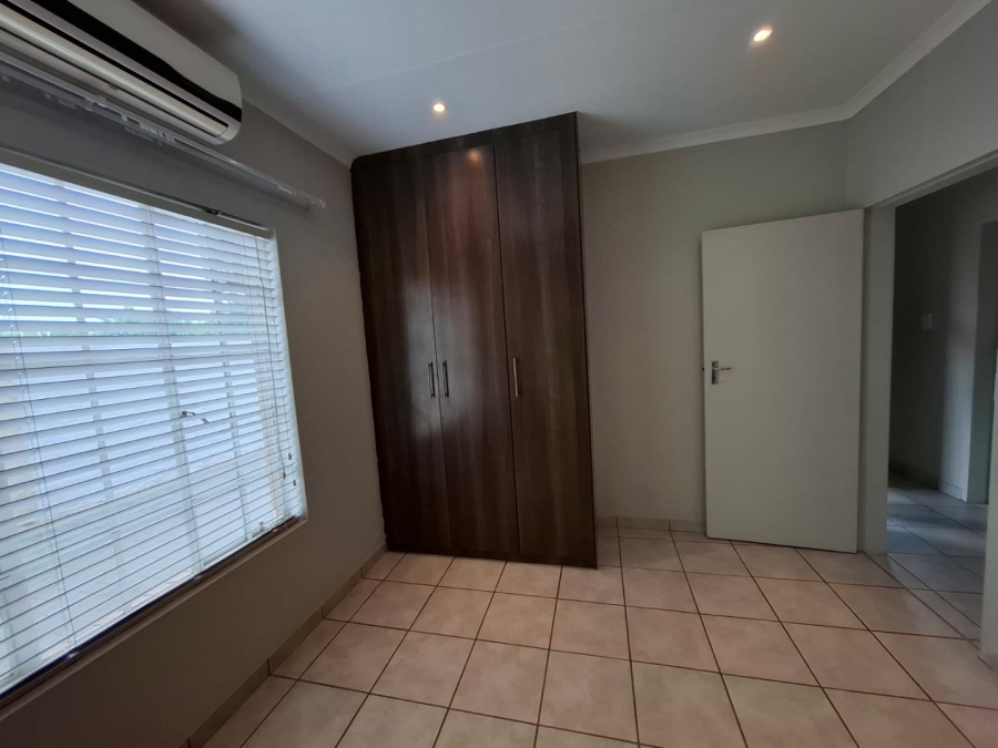 4 Bedroom Property for Sale in Waterkloof East North West